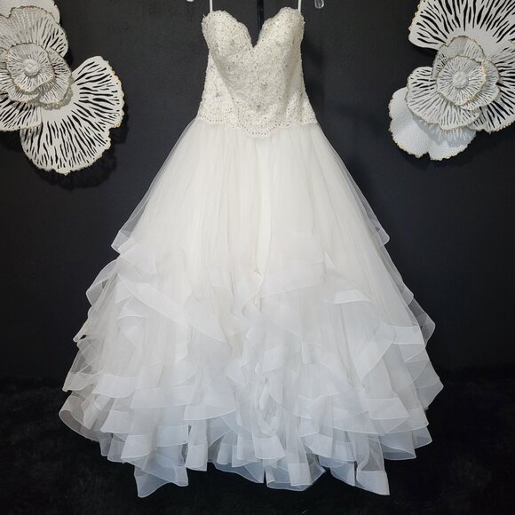 NWT~$2250~MORILEE~6/8~IVORY EMBELLISHED STRAPLESS FIT & FLARE WEDDING DRESS - Picture 8 of 16